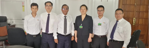 源碼團隊受到斯里蘭卡總統(tǒng)秘書、國務(wù)部長等政要的熱情接見