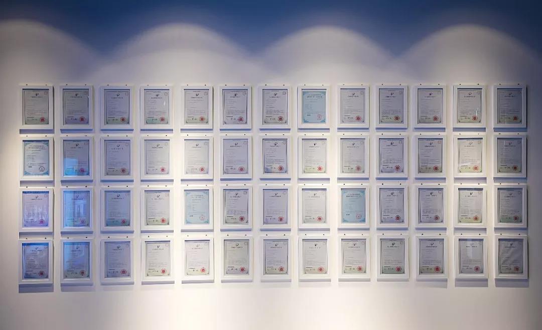 華為被美國(guó)封殺，靠什么突出重圍？