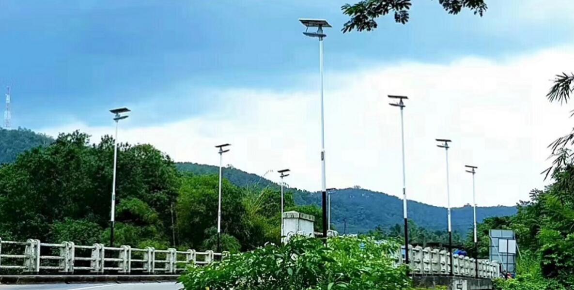 太陽能路燈廠家的優(yōu)勢(shì)
