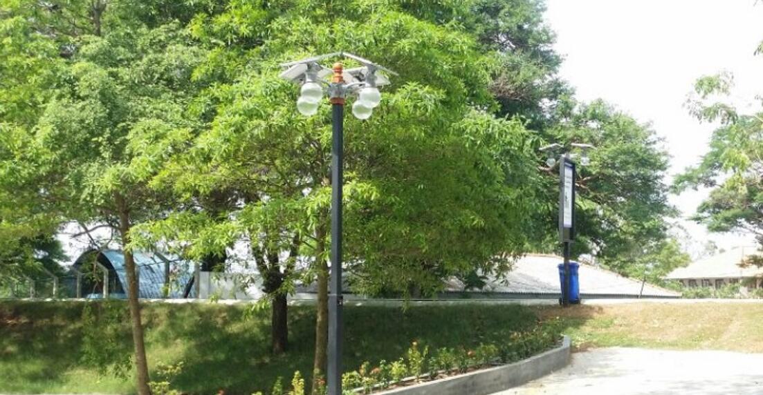 太陽(yáng)能路燈和傳統(tǒng)路燈特點(diǎn)對(duì)比